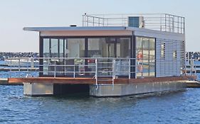 FLOATING 44 Boltenhagen